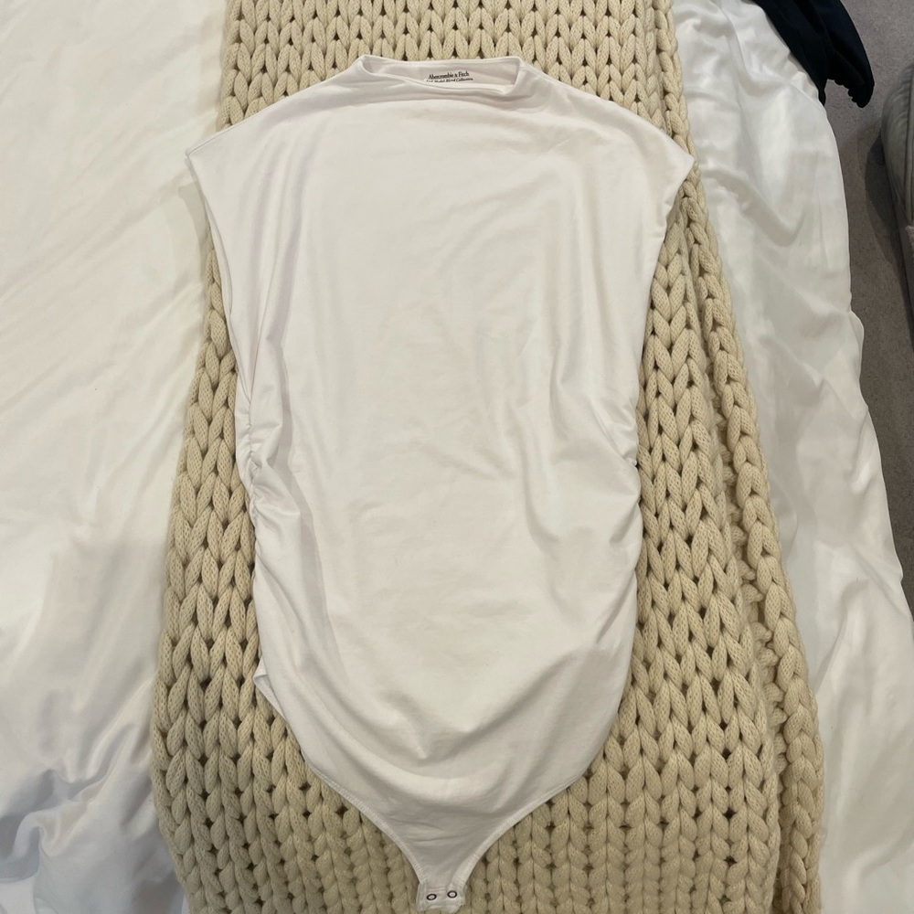 Abercrombie Paloma White Sleeveless Bodysuit
